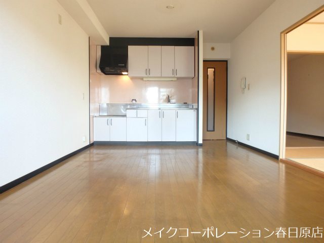 居室・リビング　写真は同型タイプ