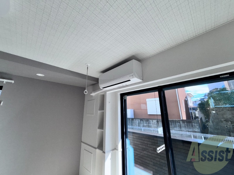 その他設備　エアコン付きで暑さ寒さ対策ばっちりです。