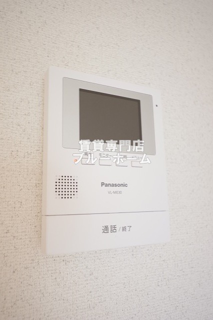 セキュリティ　モニター付きインターホン！