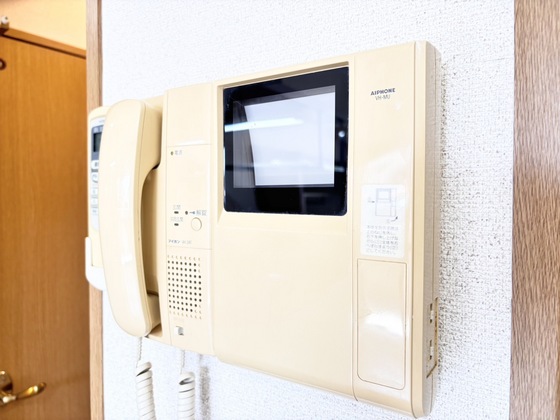 セキュリティ　モニター付きインターホン
