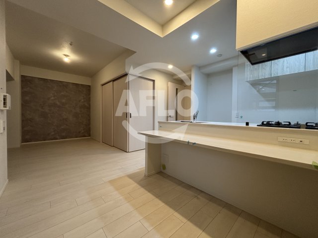 居室・リビング　スプランディッド上本町WEST 　リビング