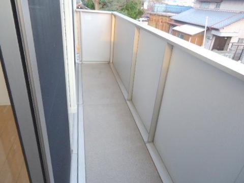 バルコニー　ベランダ