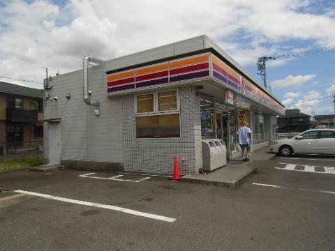 その他　ファミリーマート豊山和合橋店（その他）まで447m