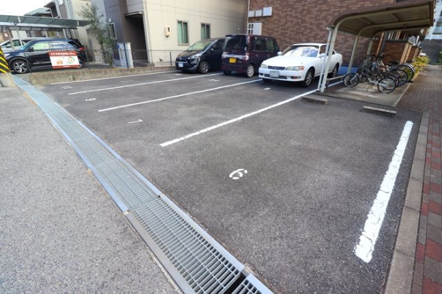 駐車場　駐車所