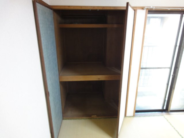 収納　同物件別号室