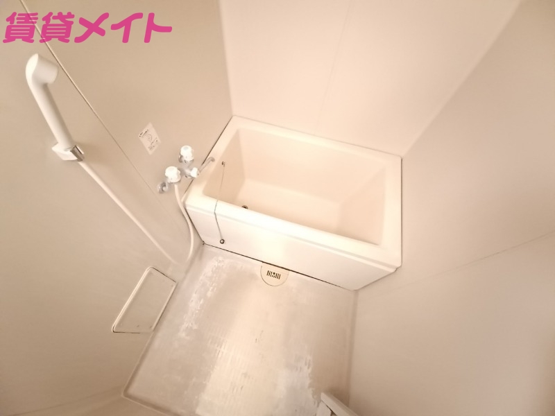 バス・シャワールーム　反転タイプ参考写真