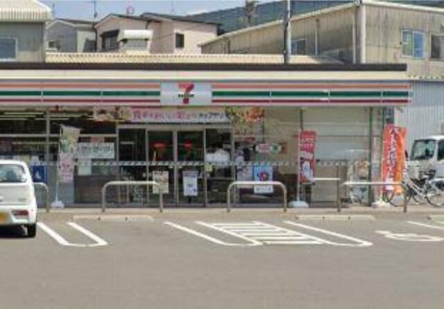 コンビニ　セブンイレブン高石取石6丁目店（コンビニ）まで196m