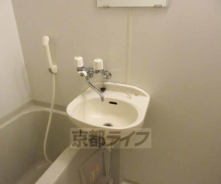 洗面設備　手洗い場です・
