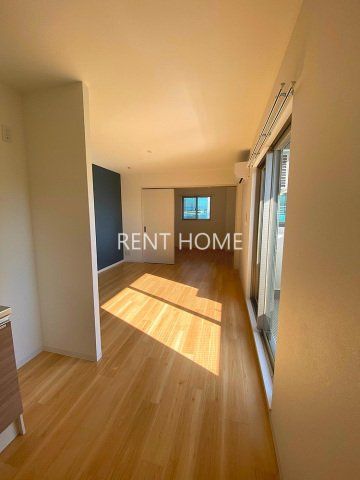 その他　リビング～洋室