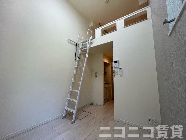 居室・リビング　別号室イメージの為、現状を優先致します。