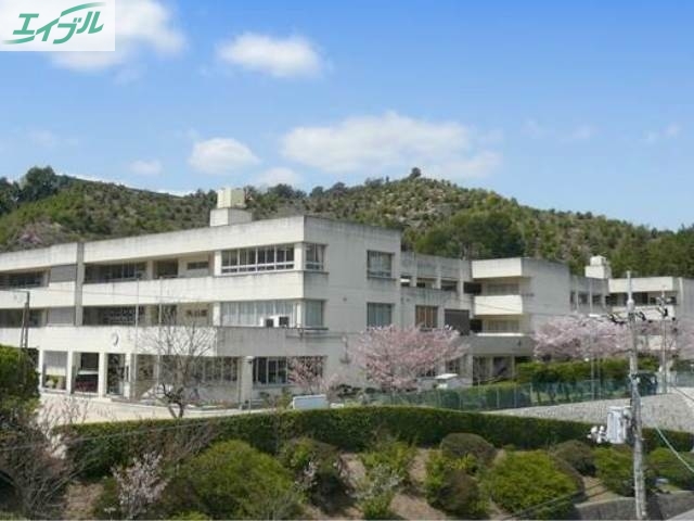 小学校　玉野市立玉原小学校（小学校）まで5213m