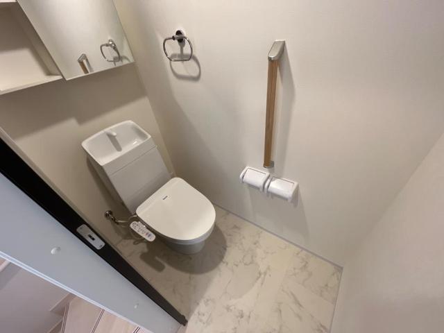 トイレ　シャワー付トイレ（イメージ）