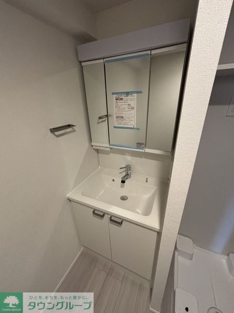 洗面設備　※写真は同タイプ住戸です。