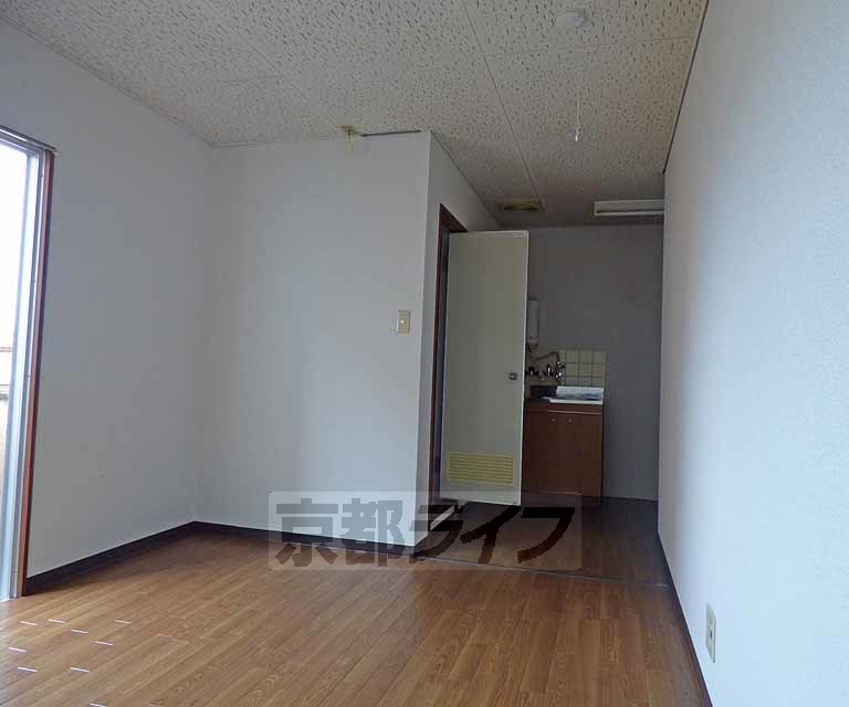 居室・リビング　広いお部屋です。