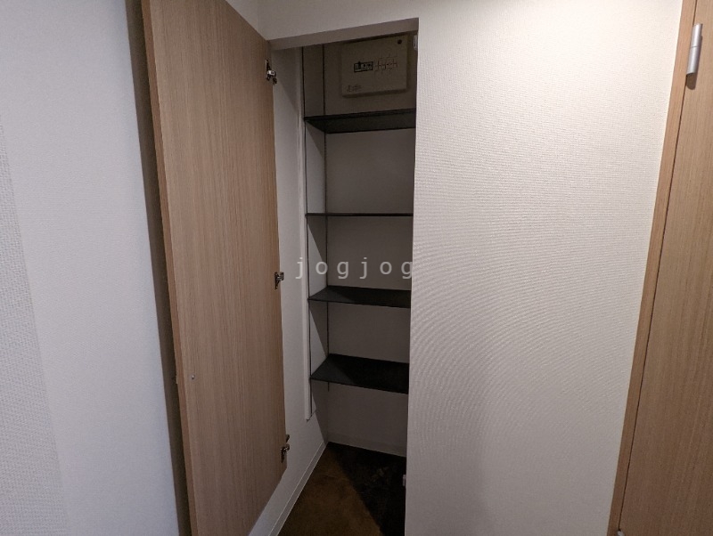 インデックス中の島_内装_4