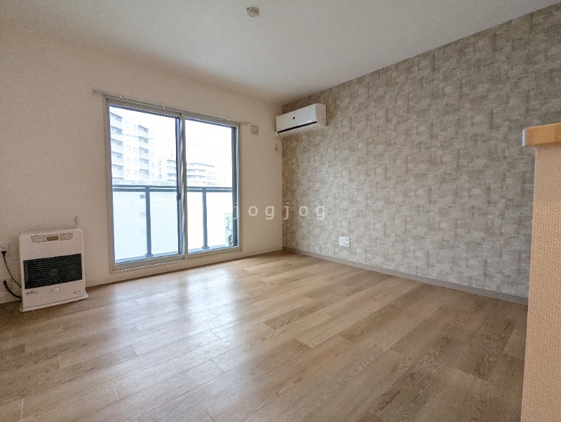 インデックス中の島_内装_0