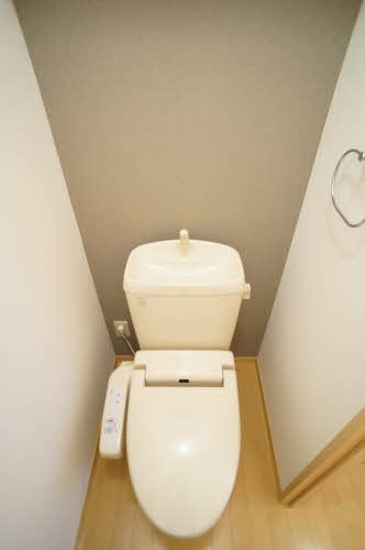 トイレ　シャワートイレ