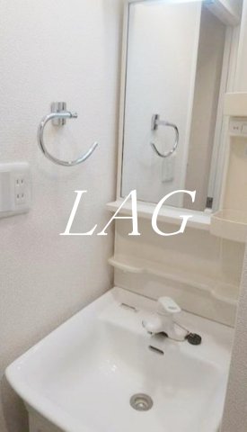 洗面設備　洗面台です。