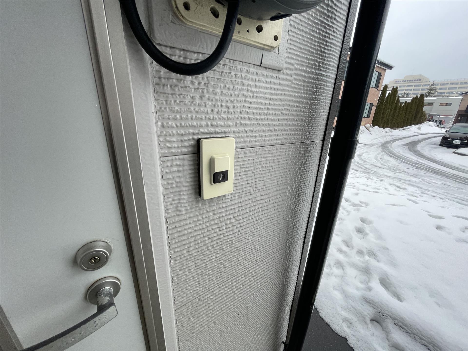 セキュリティ　玄関チャイム