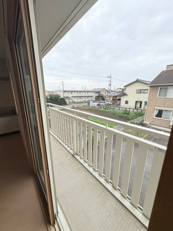 バルコニー　図面と現状に相違がある場合には現状を優先