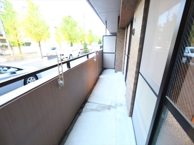 バルコニー　バルコニー