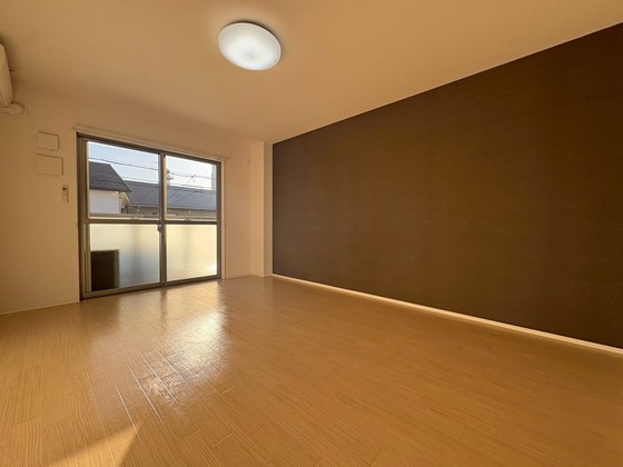 居室・リビング　※別部屋の写真です