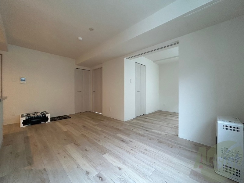 居室・リビング　広々としたリビングですね。使い勝手がよさそうですね！