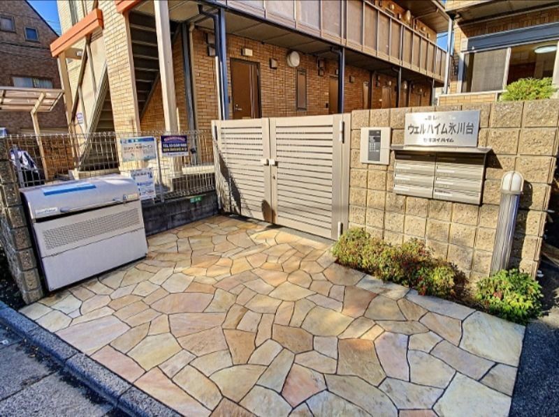 エントランス　☆共用部分☆