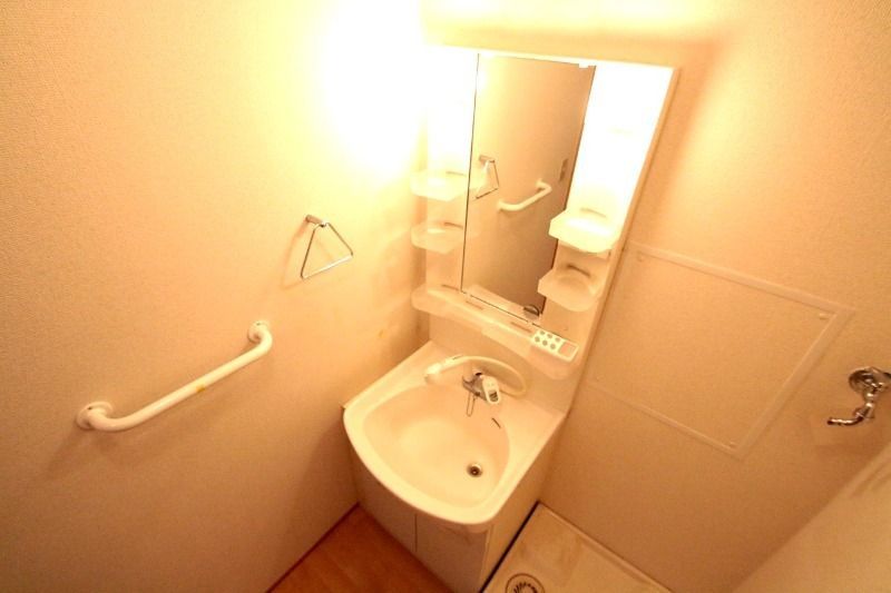 洗面設備　☆嬉しい独立洗面台☆