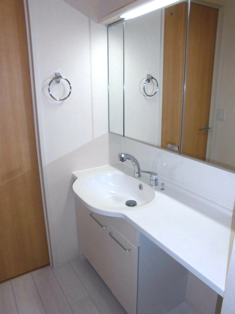 洗面設備　洗髪洗面化粧台