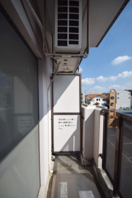 バルコニー　～洗濯物干そうっ～