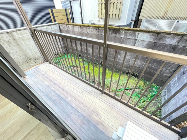 バルコニー　南向きのベランダです