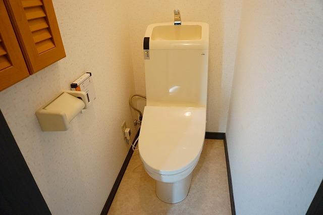 トイレ　トイレ