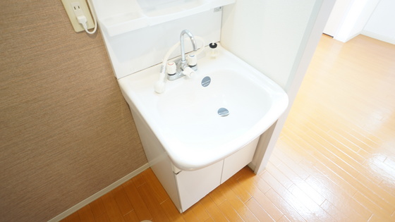 洗面設備　※別号室のお写真となります※現況優先