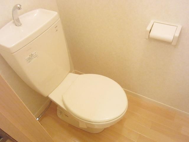トイレ　★お部屋探しは株式会社タウンハウジング東京まで★