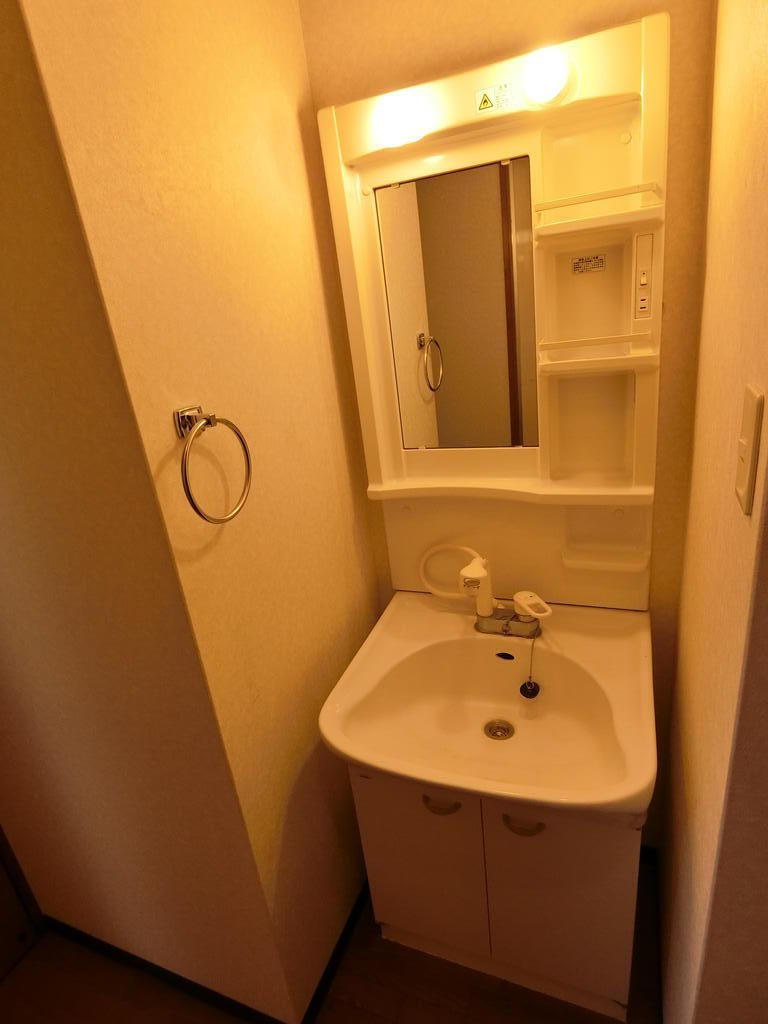 洗面設備　独立洗面化粧台