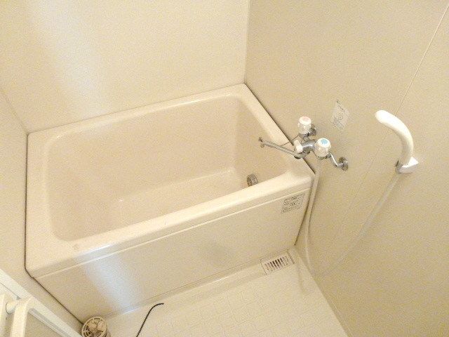 バス・シャワールーム　★バス・トイレ別です★