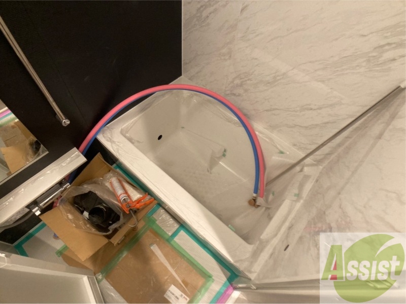 バス・シャワールーム　お風呂になります。一日の疲れを癒してくださいね。