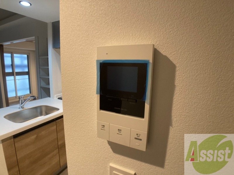 セキュリティ　インターホンは通話ができるので急な訪問があっても安心です。