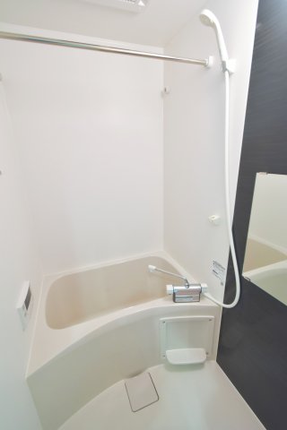 バス・シャワールーム　きれいなお風呂です