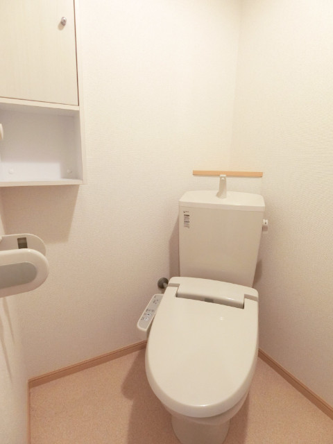 トイレ　シャワートイレ