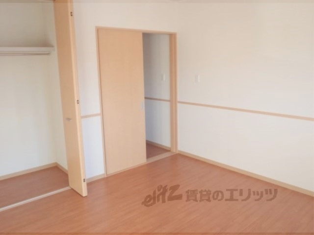 居室・リビング　洋室