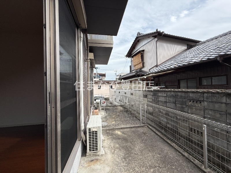 バルコニー　同型別部屋写真