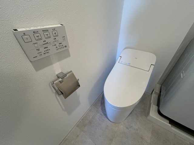 トイレ　コンパクトで使いやすいトイレです