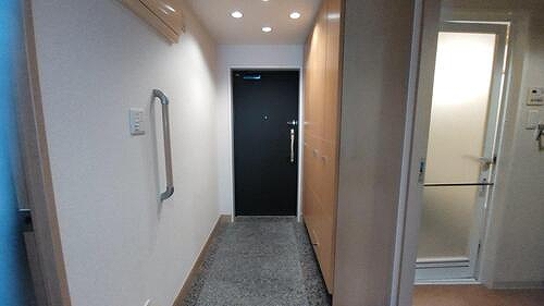 玄関　玄関　※2024年8月内装後の写真