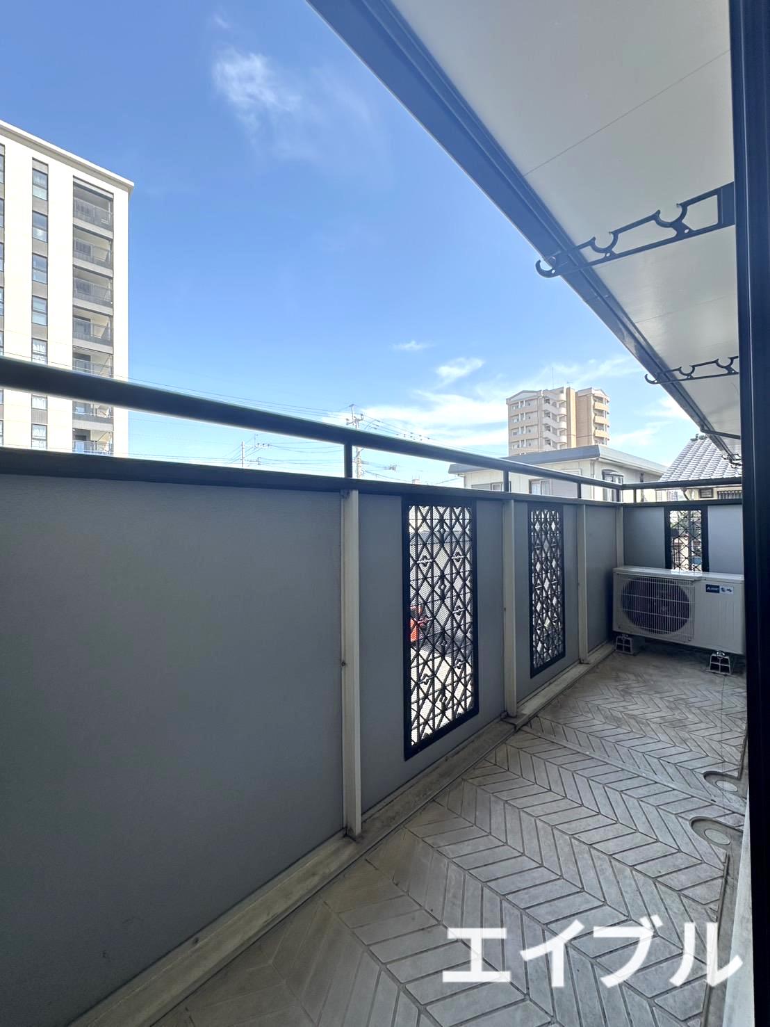 バルコニー　反転タイプとなります。