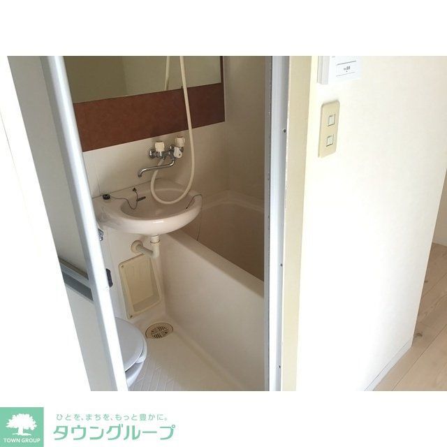 バス・シャワールーム