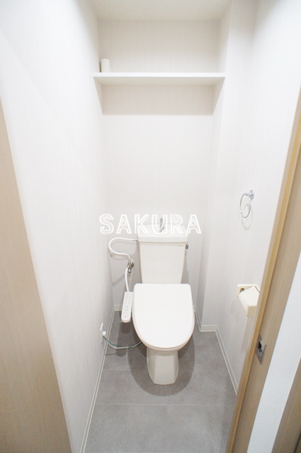 トイレ　清潔感のある水回り♪