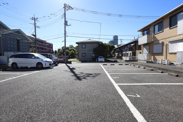 駐車場　長閑な住宅地になります