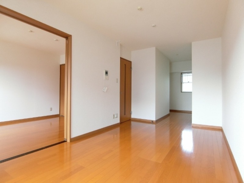 居室・リビング　図面と現状に相違がある場合には現状を優先